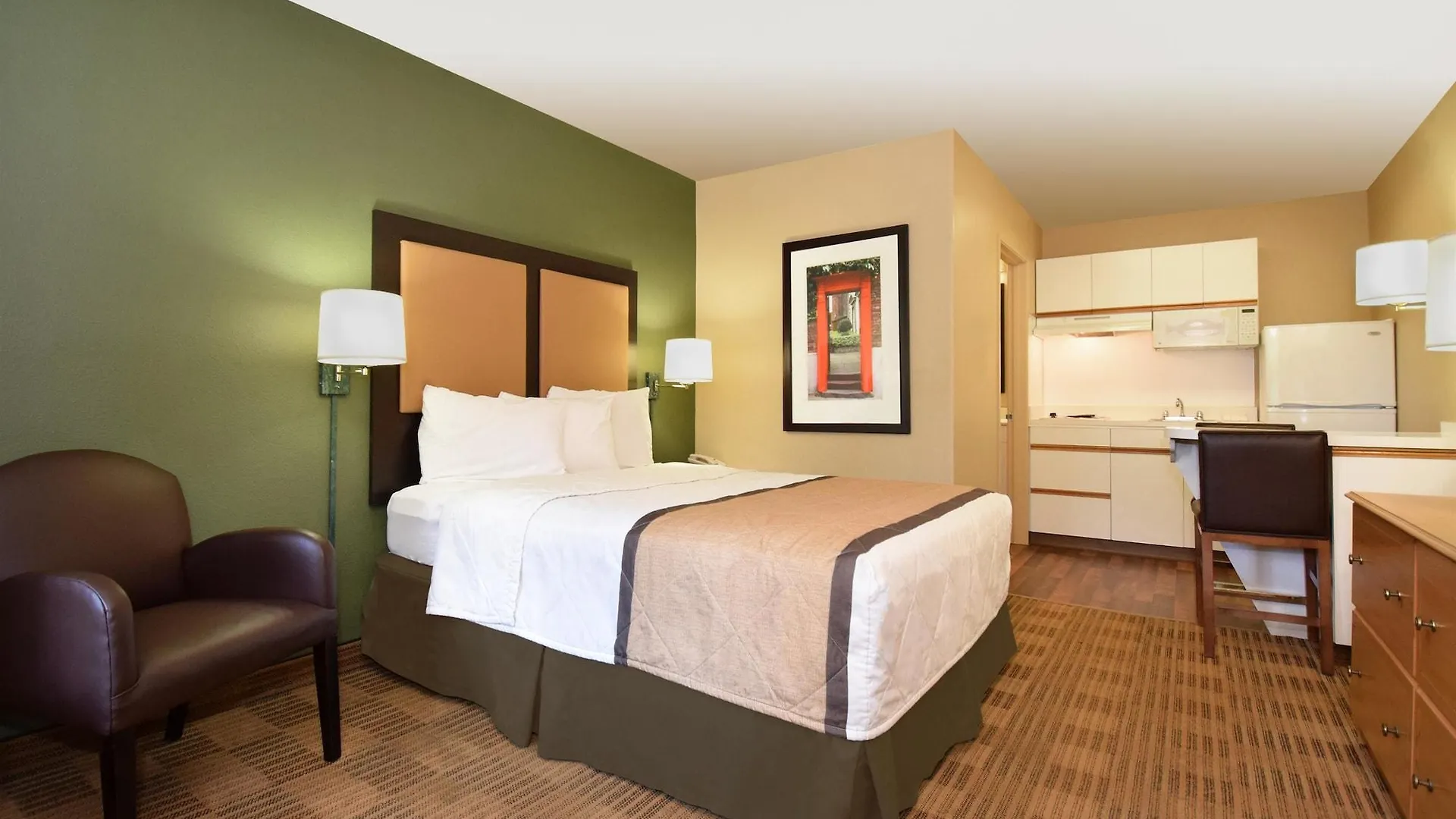Extended Stay America Select Suites - Tampa - North Airport 2*,