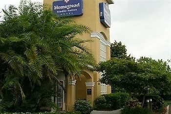 Extended Stay America Select Suites - Tampa - North Airport Hotel
